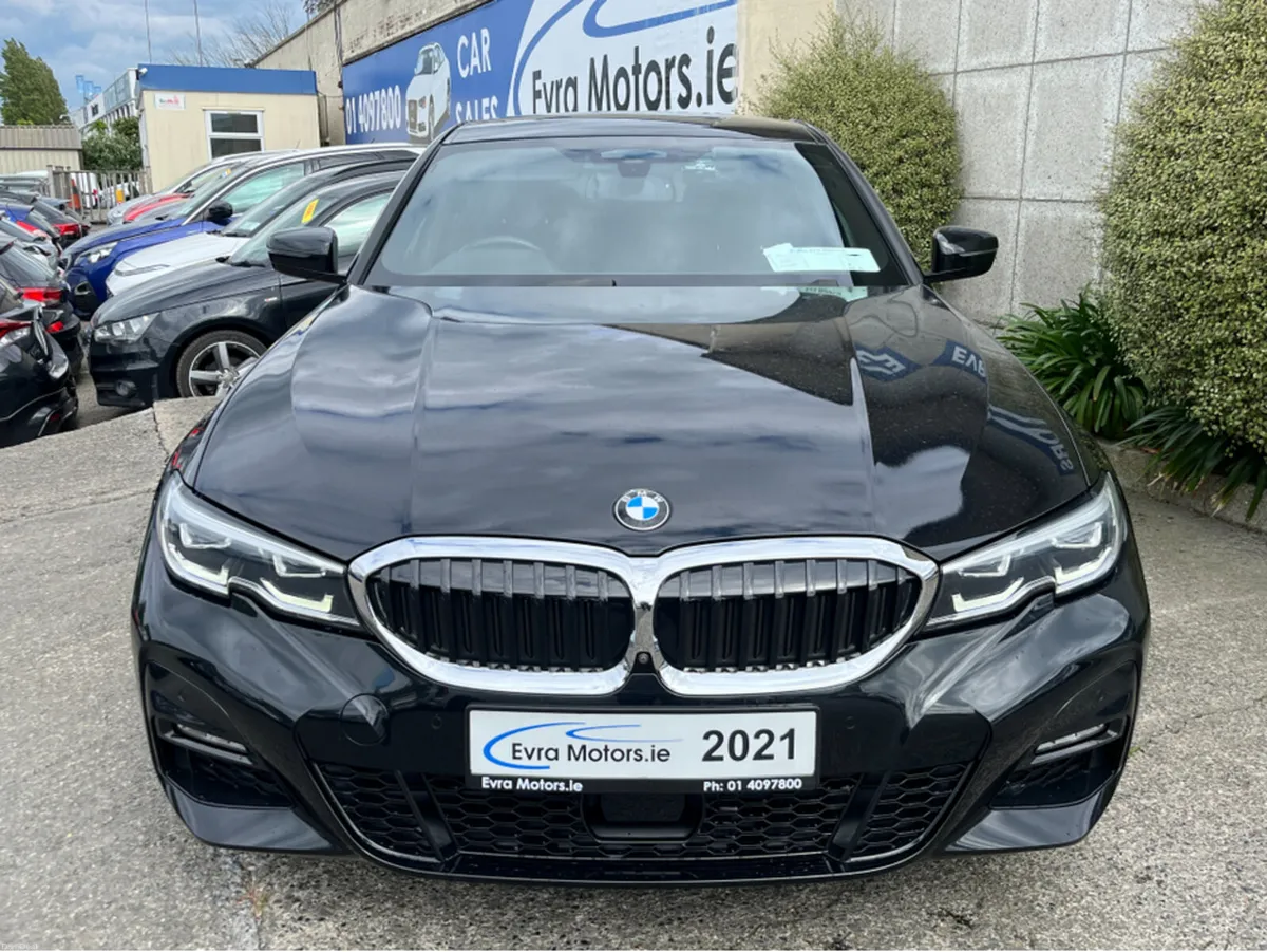 BMW 3-Series 320D M-SPORT X-DRIVE AUTOMATIC 2.0 DI - Image 2