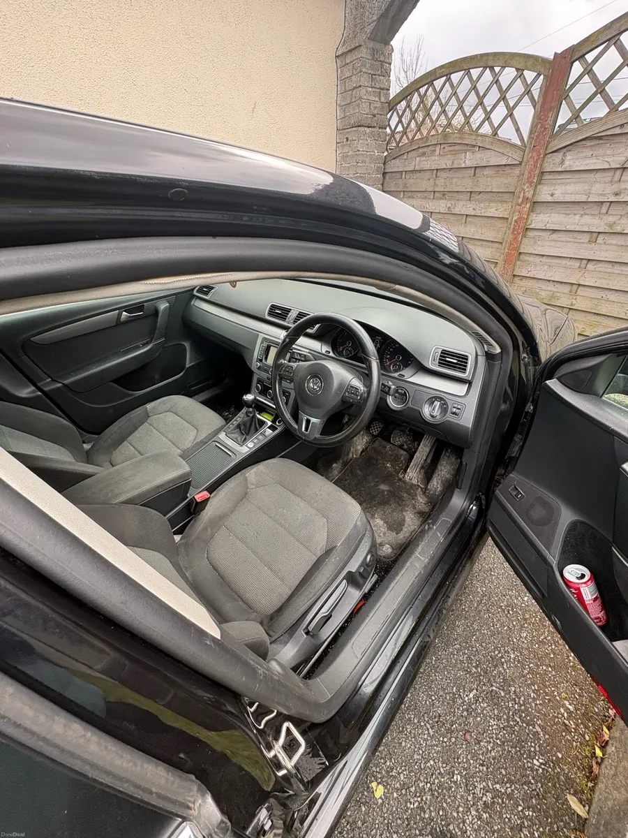 Vw Passat 2.0 tdi - Image 4