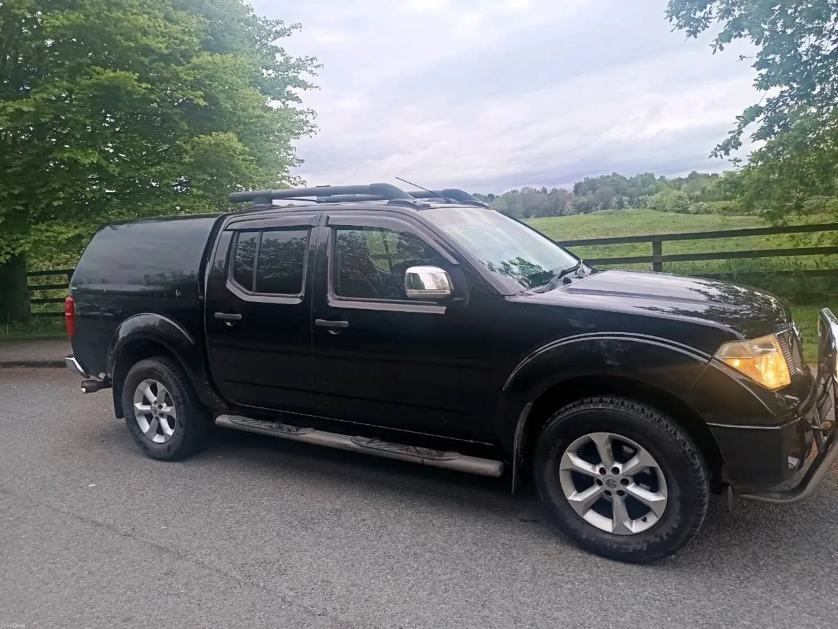 Nissan Navara crew cab - Image 1