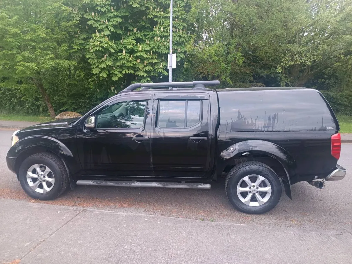 Nissan Navara crew cab - Image 3