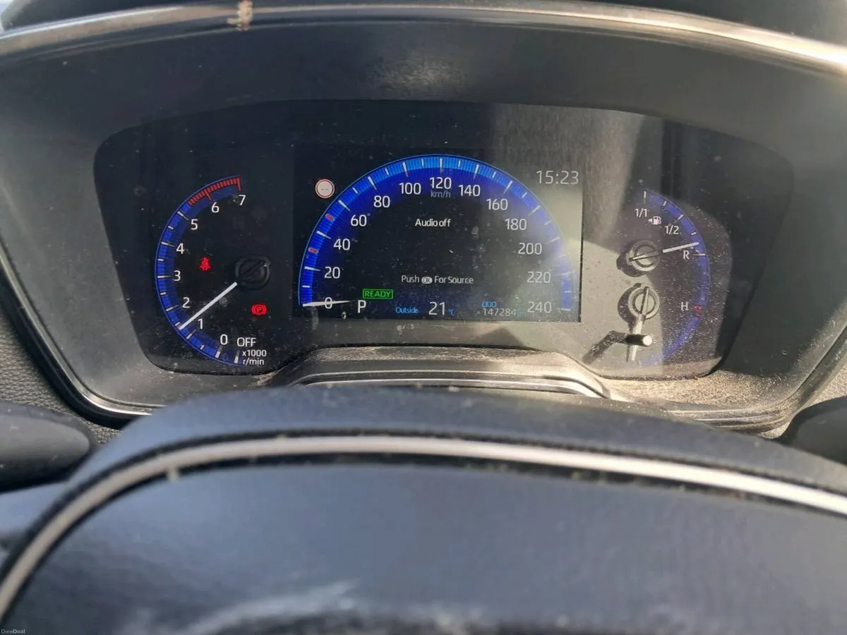 2021 Toyota Corolla hybrid - Image 4