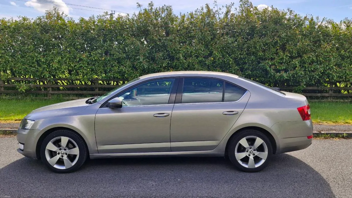 2016 skoda octavia 2,0tdi style 150hp - Image 5