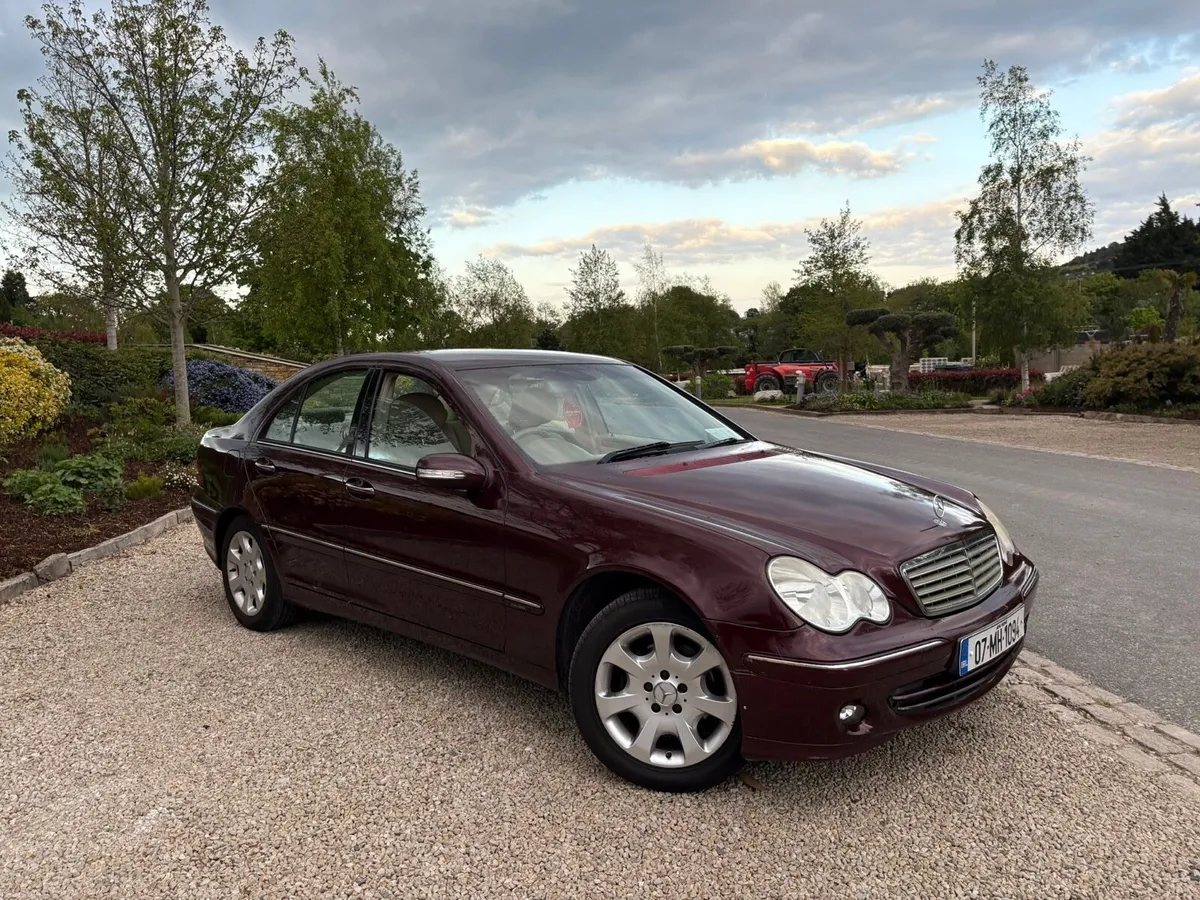 ** MERCEDES-BENZ**C180**NEW NCT**AUTO**LOW KMS** - Image 1