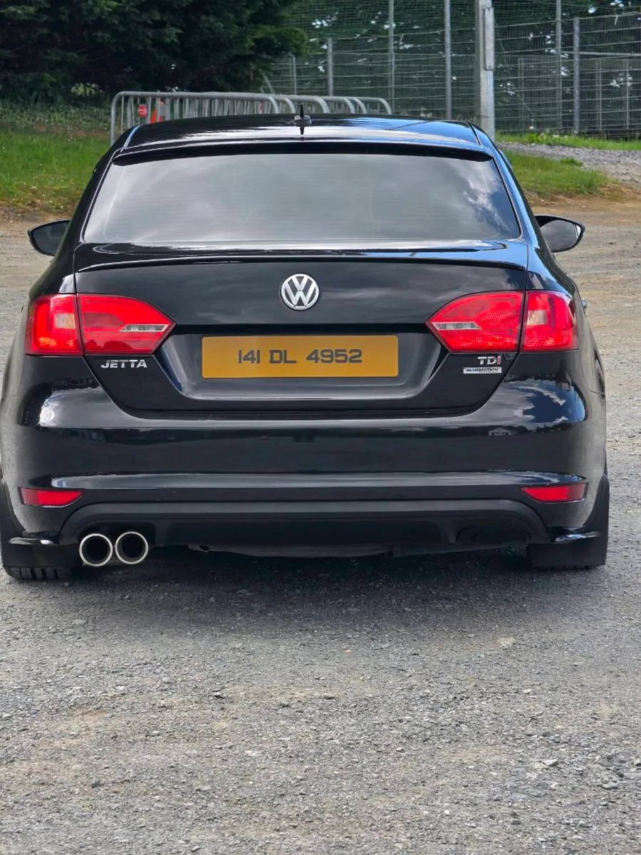 Vw jetta 2014 1.6 diesel - Image 3