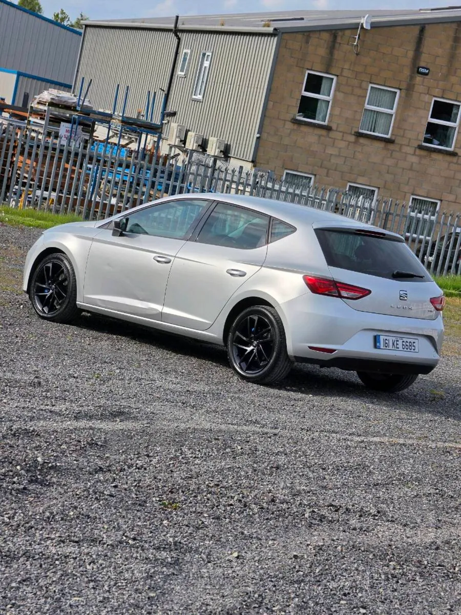 Seat leon 1.6 diesel automatic - Image 4