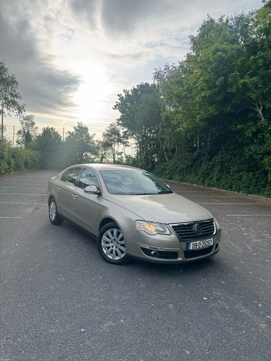 Volkswagen Passat 1.4 TSI | New NCT | Irish car - Image 1