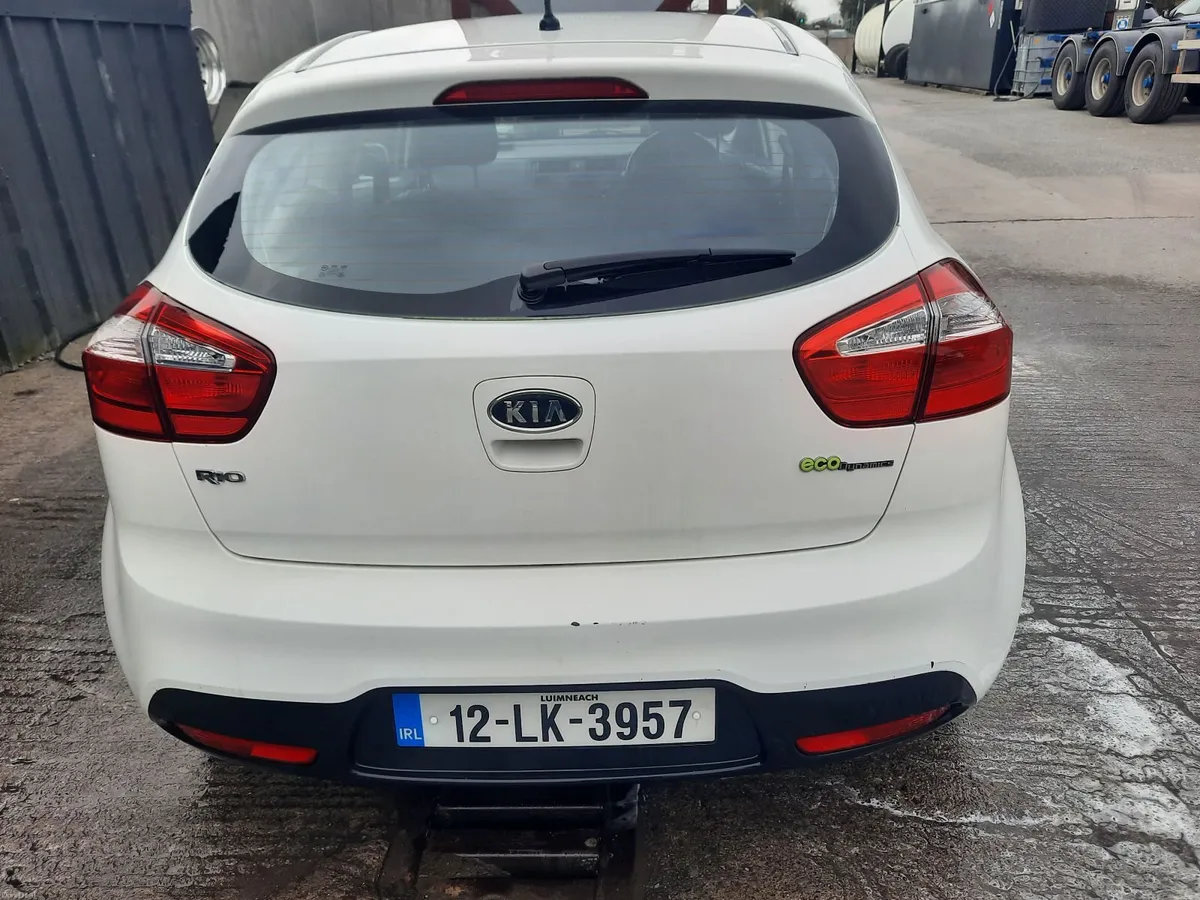 Kia Rio 2012 - Image 2