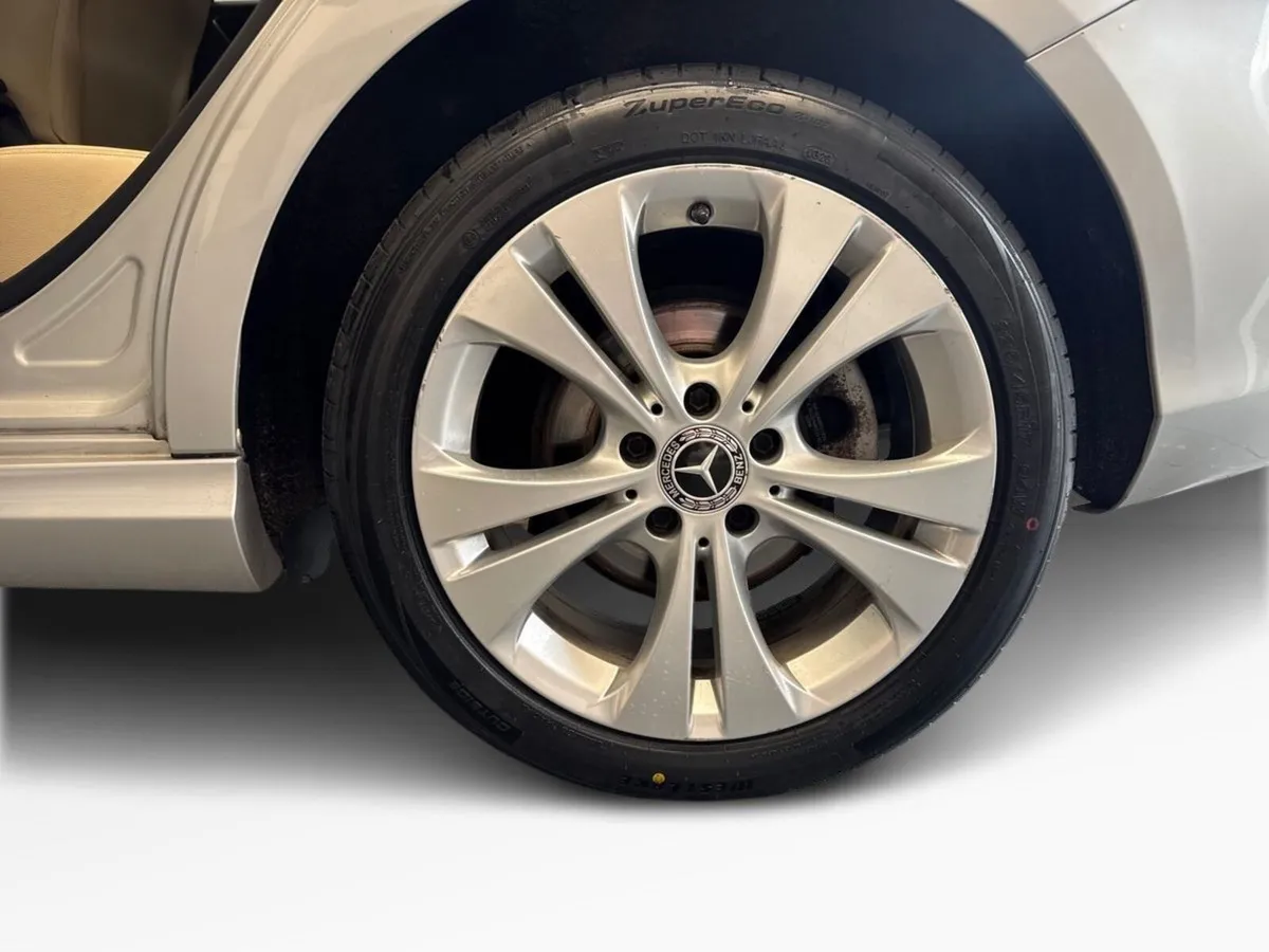 Mercedes-Benz B-Class B160D URBAN AUTO *FLASH SALE - Image 5