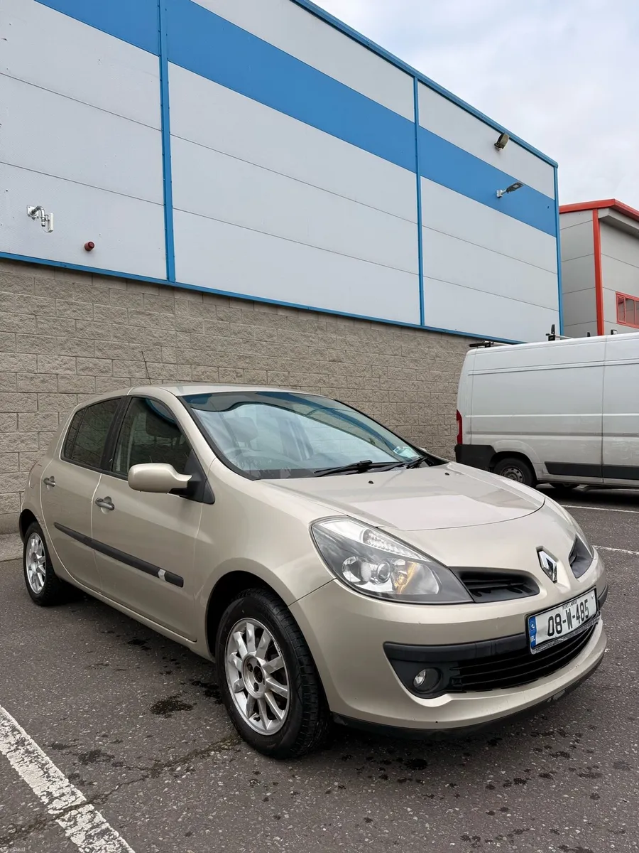 Renault Clio 1.1 New NCT 05/27 - Image 1