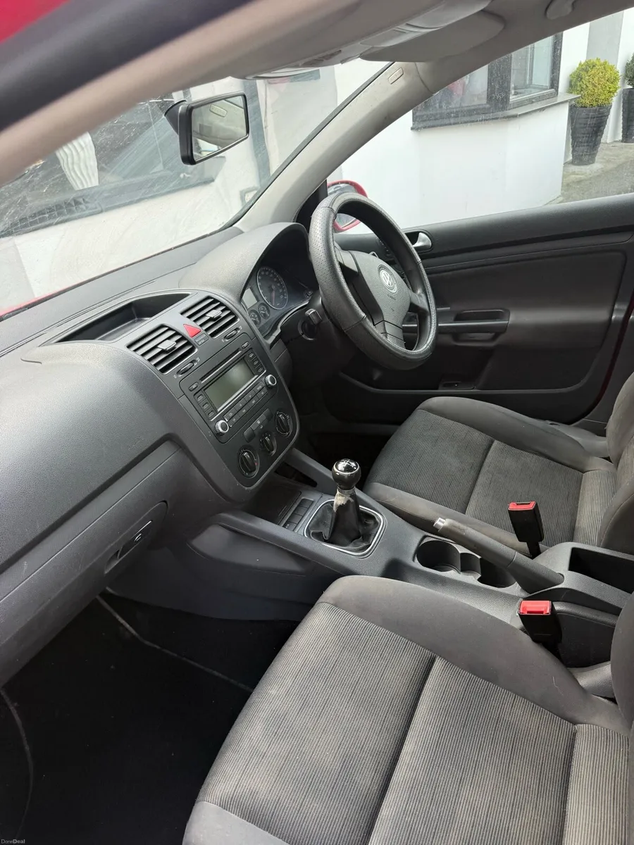 Golf MK5 - Image 1