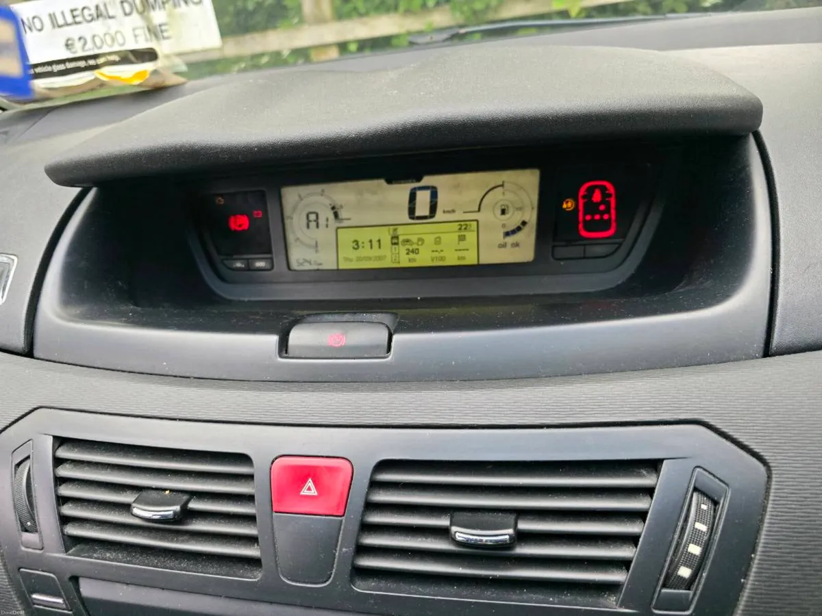 Citron grand  c4 Picasso 1.6 diesel automatic 7st - Image 4