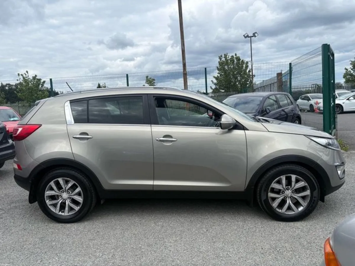 2012 Kia Sportage EX 1.7L Diesel NCT + Taxed - Image 2