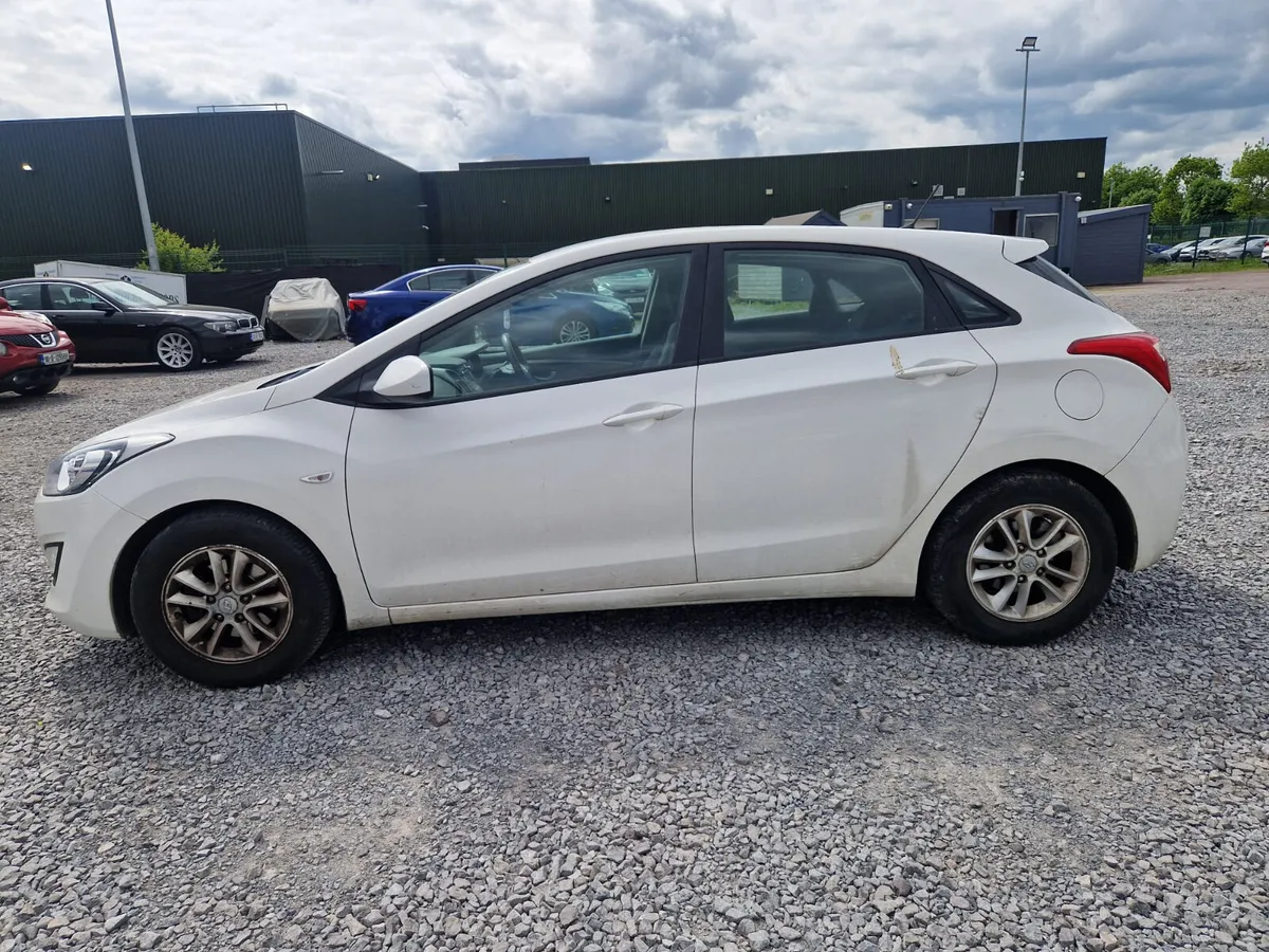 Hyundai i30 2012 - Image 4