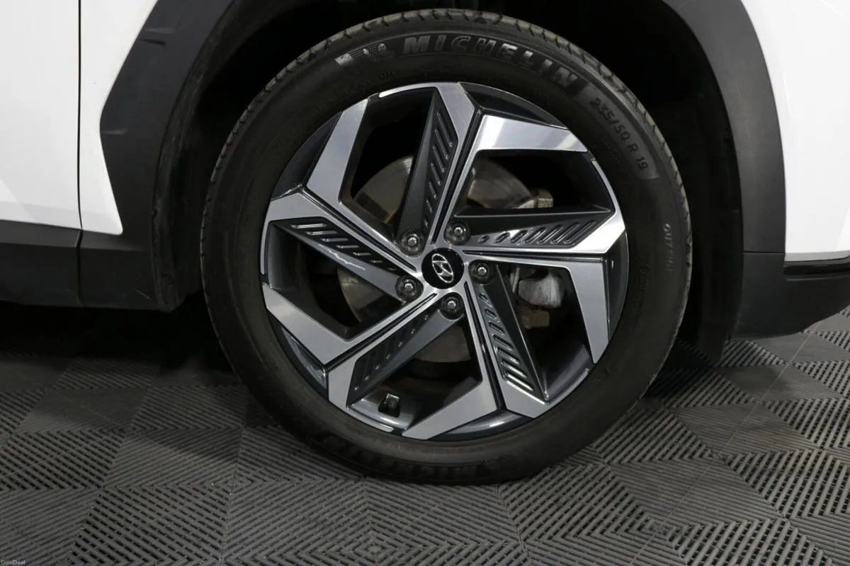 Hyundai Tucson PLUG IN HYBRID EXECUTIVE PLUS 4WD 1 - Image 4