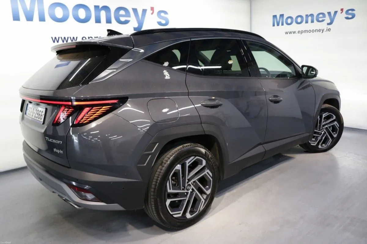 Hyundai Tucson PHEV Platinum 1.6L Petrol Automatic - Image 5