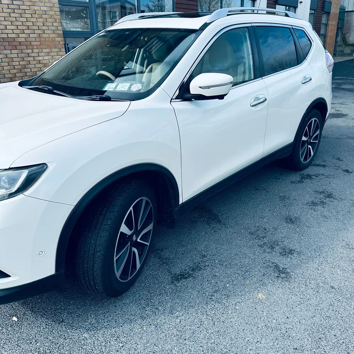 Nissan Xtrail Automatic - Image 2