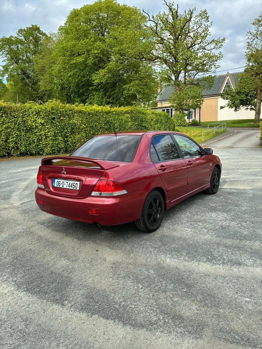 2006 Mitsubishi lancer - Image 4