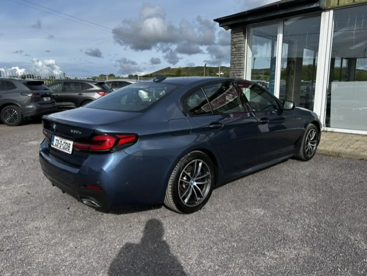 BMW  530e M Sport Plug-In Hybrid - Image 3