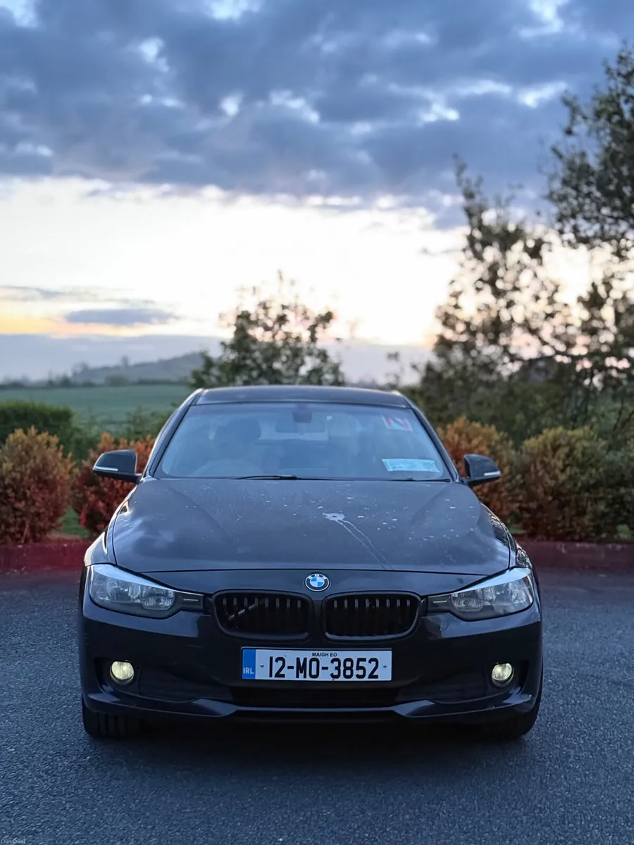 2012 BMW 3 SERIES 320D - Image 3