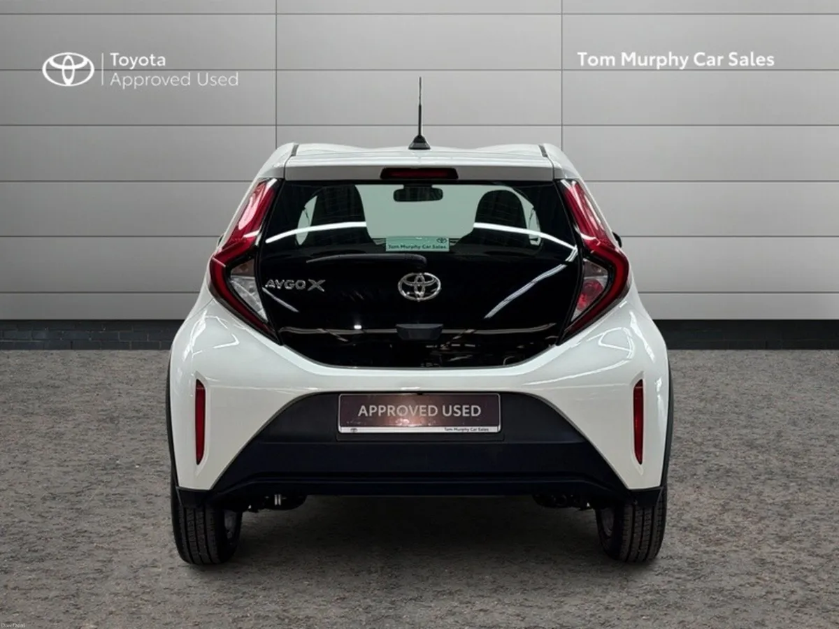 Toyota Aygo X 1.0 PULSE MANUAL - UP TO 7 YEARS TOY - Image 4