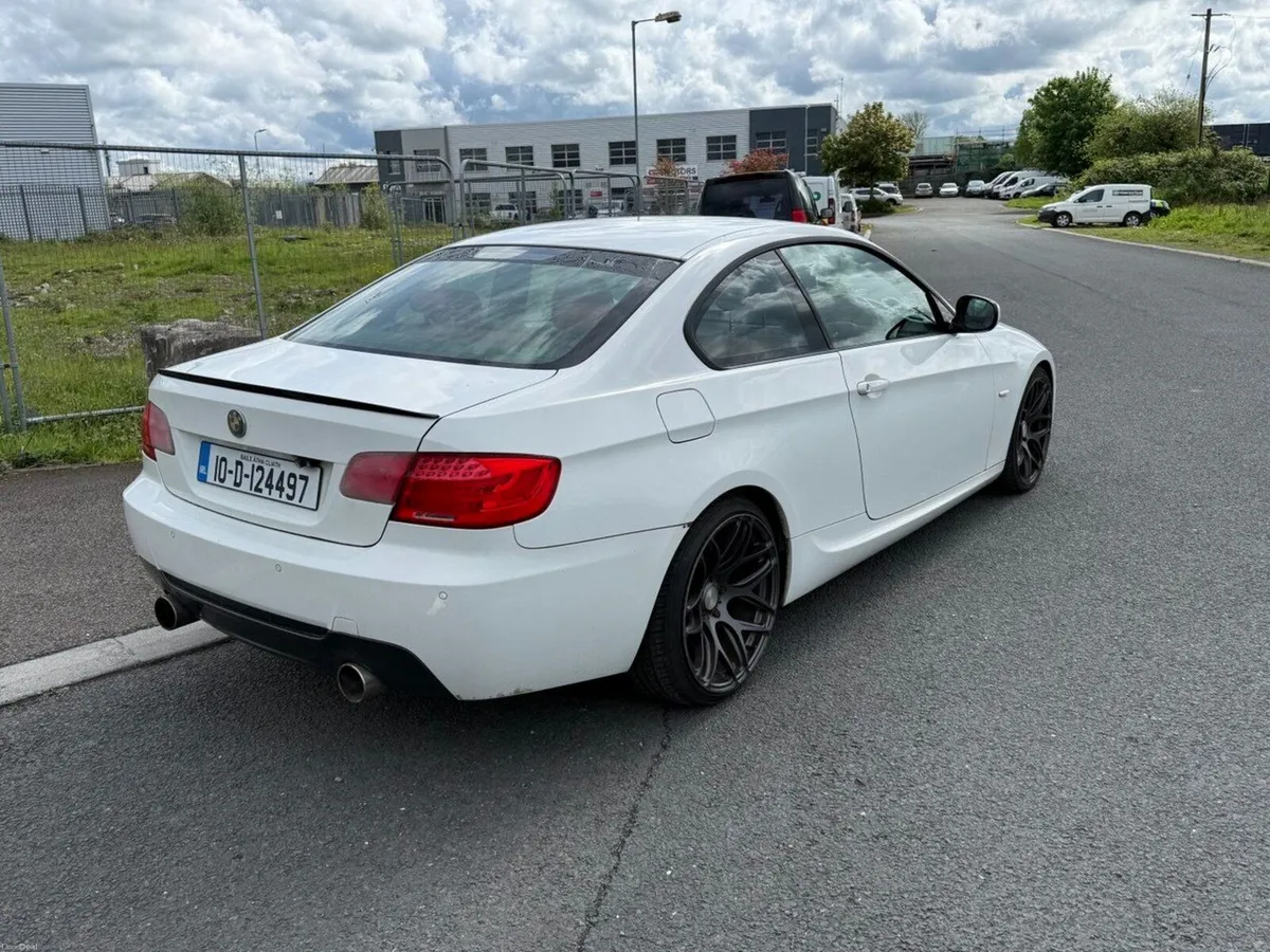 BMW 320d E92 M-Sport - Image 4
