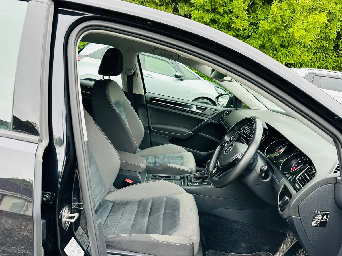 Volkswagen Golf 2015 48K KM ONLY - Image 5