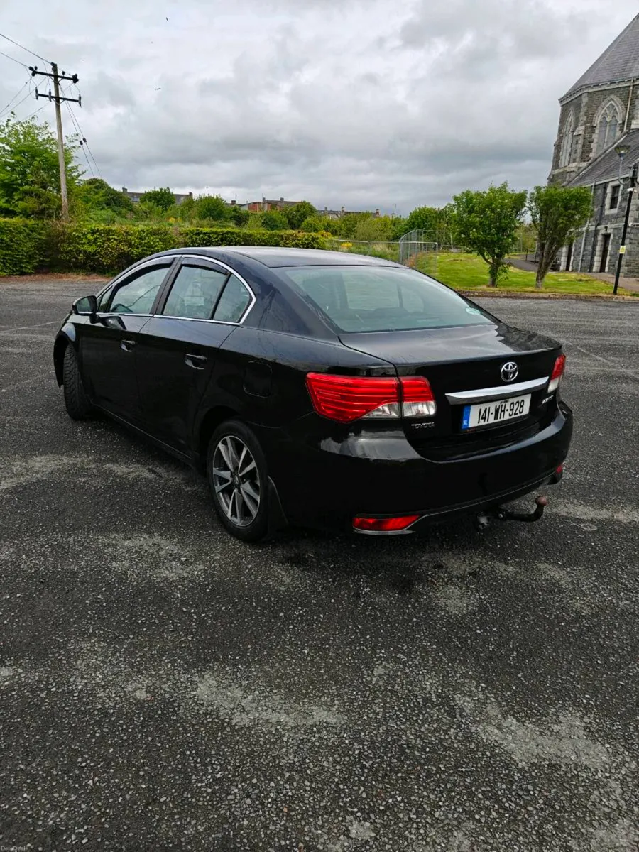 Toyota avensis 2014 NCT 04 27-TAX 09-26 - Image 2