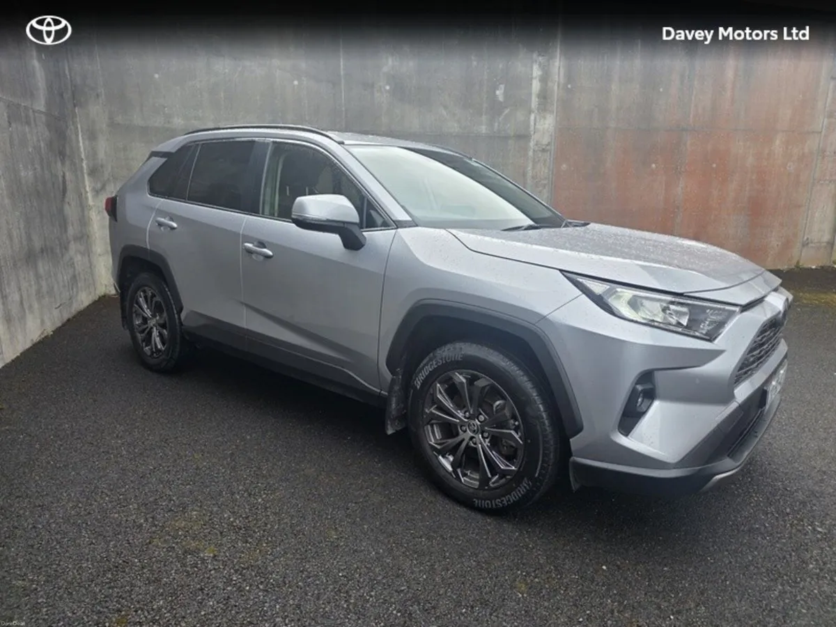 Toyota RAV4 RAV4 HYBRID SOL 4DR AUTO - Image 1
