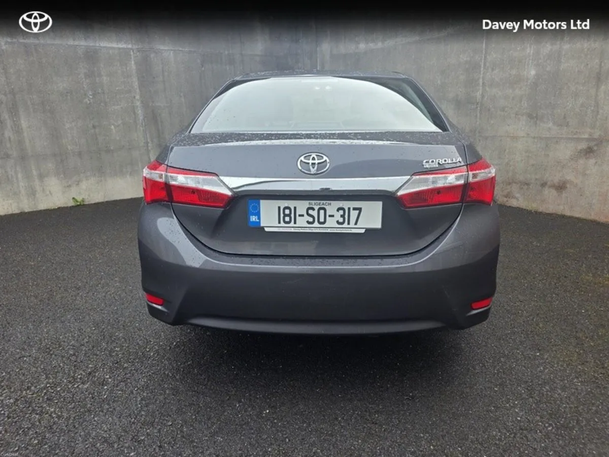 Toyota Corolla 1.4 D-4D TERRA 4DR - Image 4