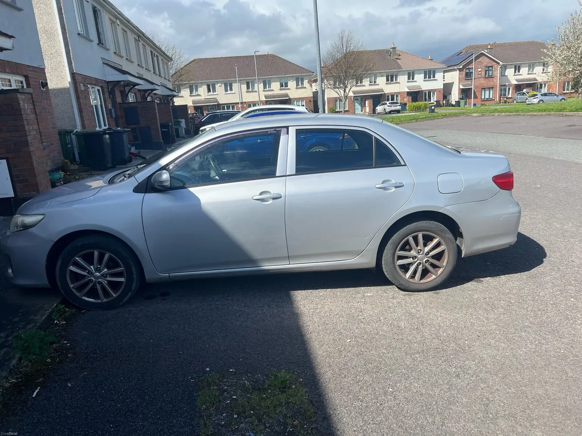 Car - Image 4
