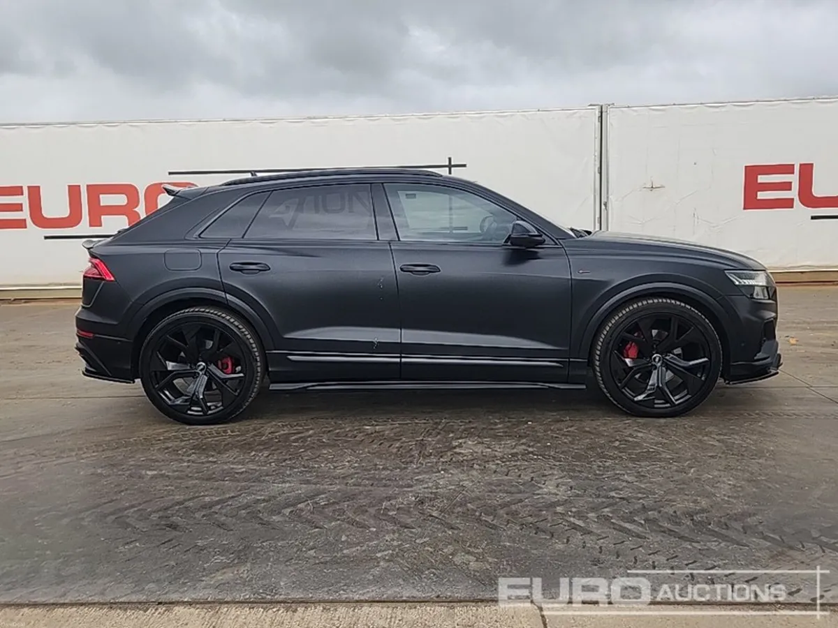 2018 Audi Q8 - Image 3