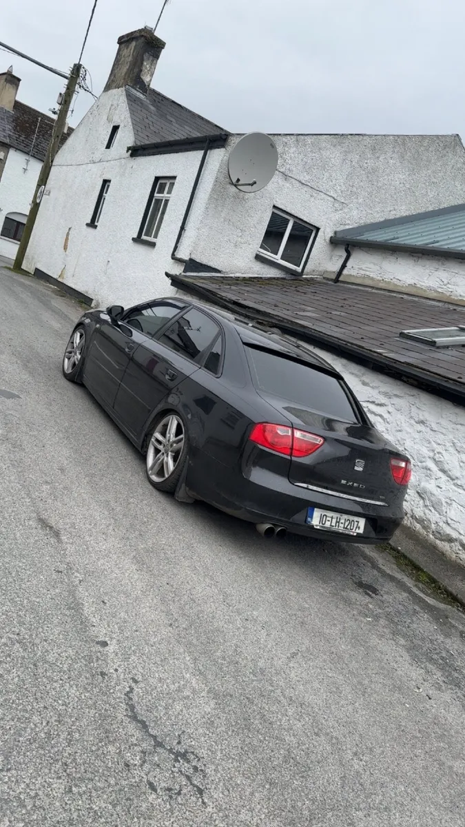 SEAT Exeo 2010 - Image 1