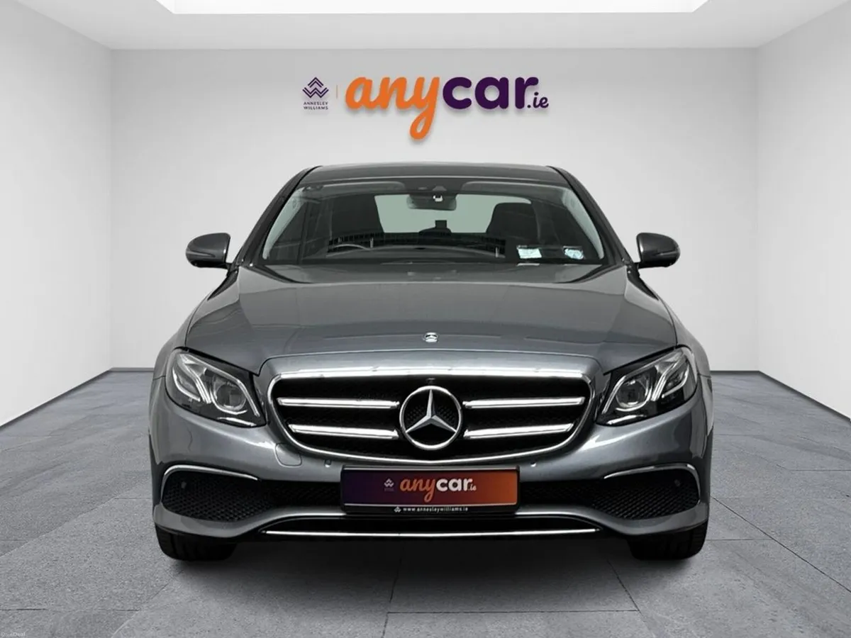Mercedes-Benz E-Class E220d Avantgarde Premium - Image 3