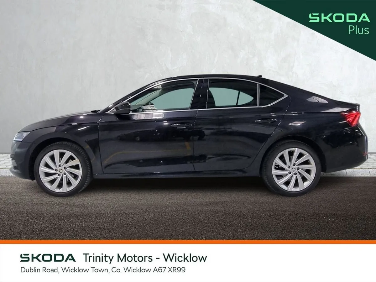 Skoda Octavia ** EDITION 30 ** 2.0TDI 150HP ** DSG - Image 6