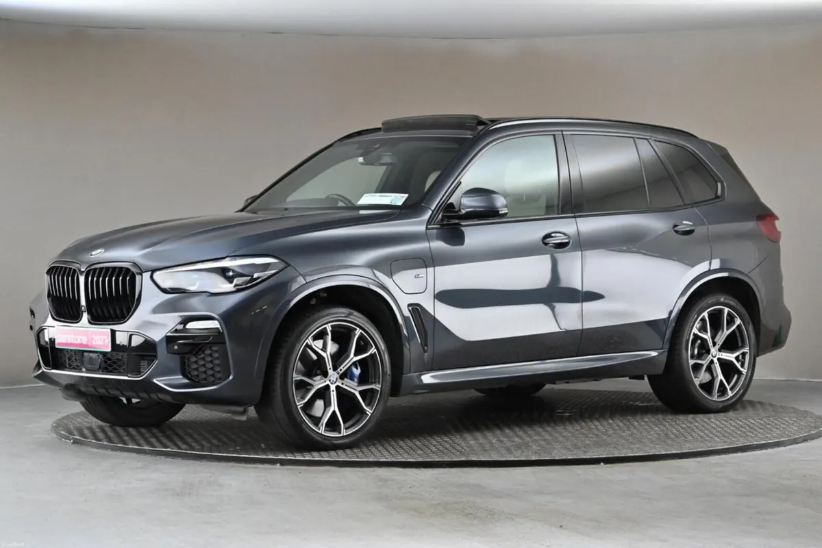 BMW X5 XDRIVE45E M SPORT **BEIGE LEATHER**HUP**EL. - Image 4