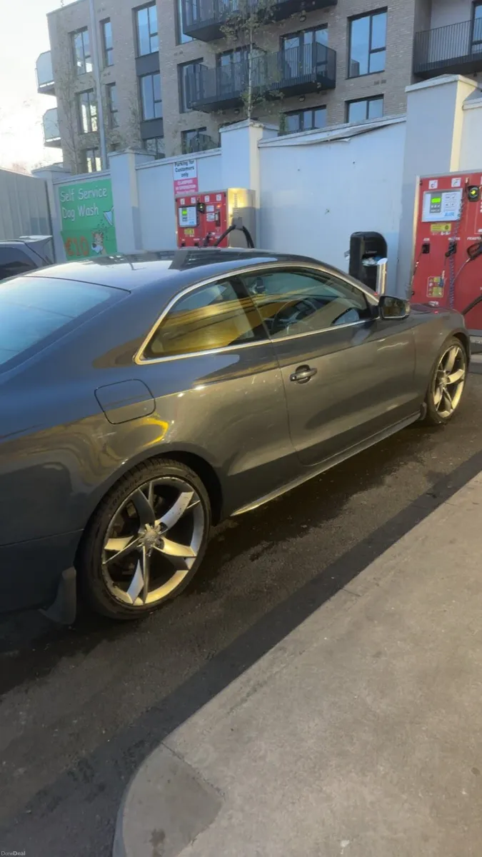 Audi A5 2010 - Image 3