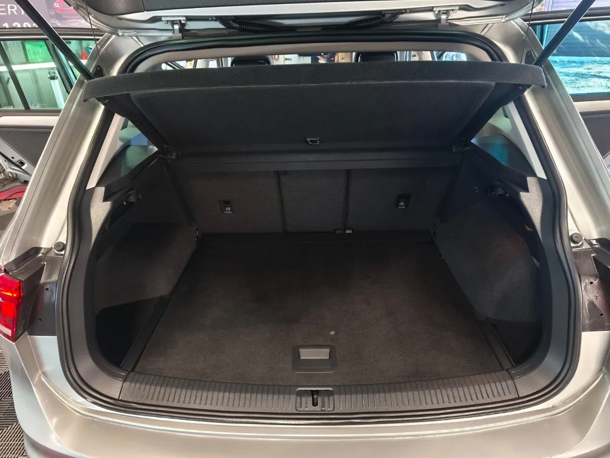 2019 Volkswagen Tiguan 2.0 TDI  Comfortline DSG - Image 4
