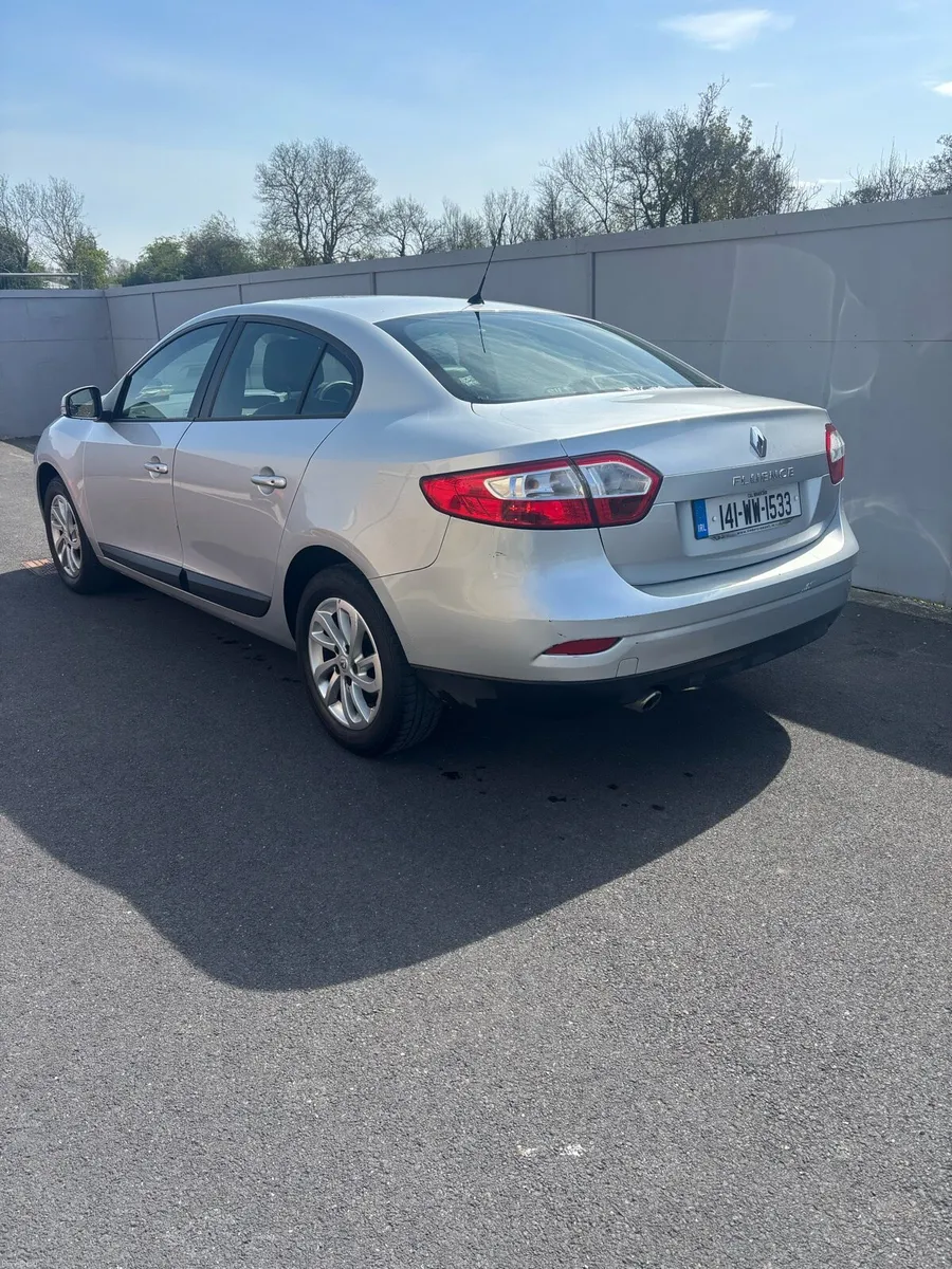2014 Renault Fluence - Image 2