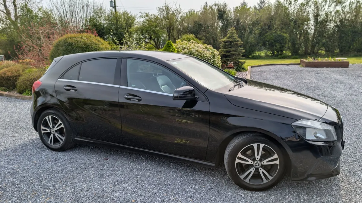 Mercedes-Benz A-Class 2017 - Image 2