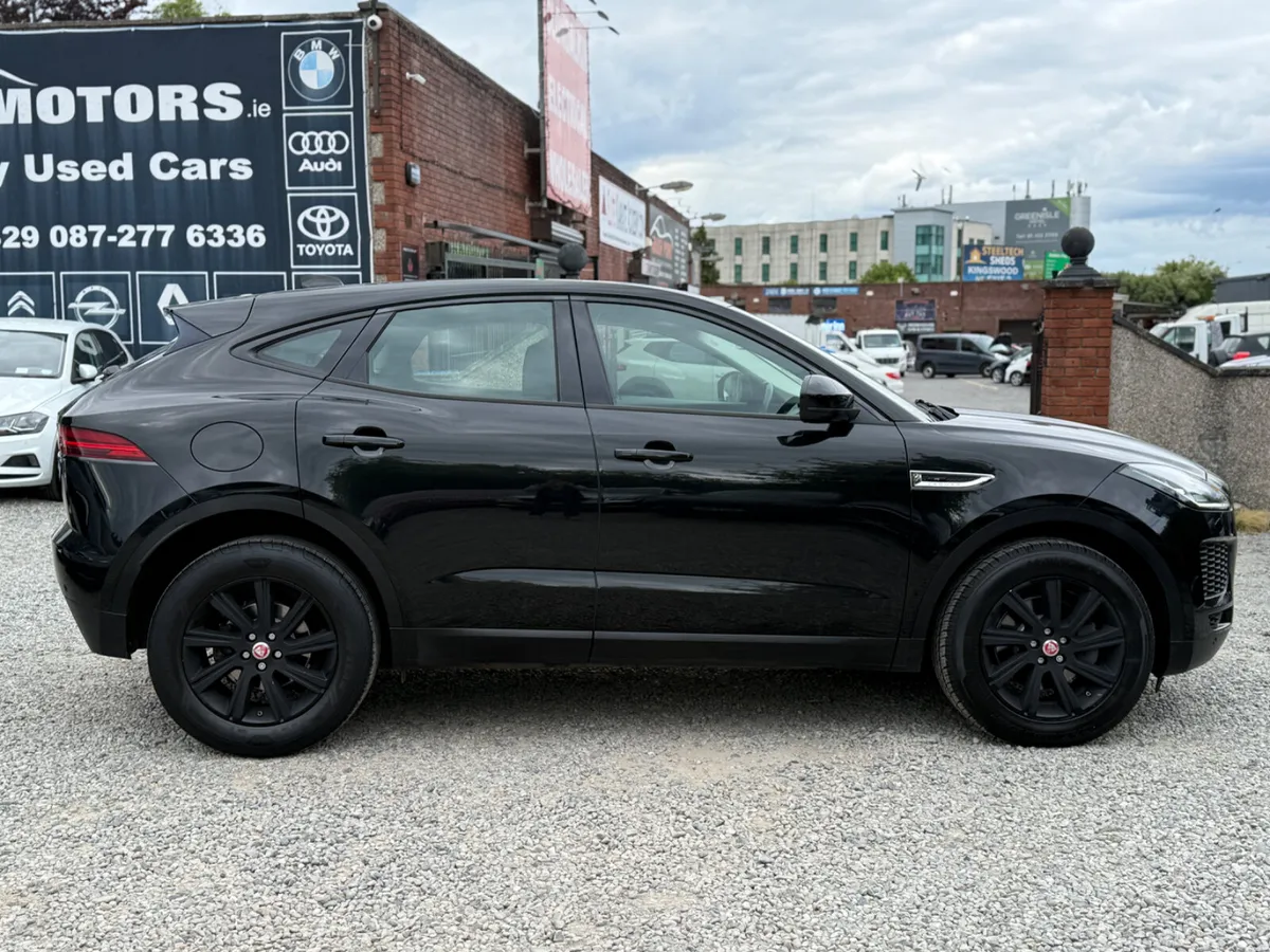 2020 Jaguar E-Pace 2.0 19MY CHEQUER CHEQUERED AUTO - Image 2