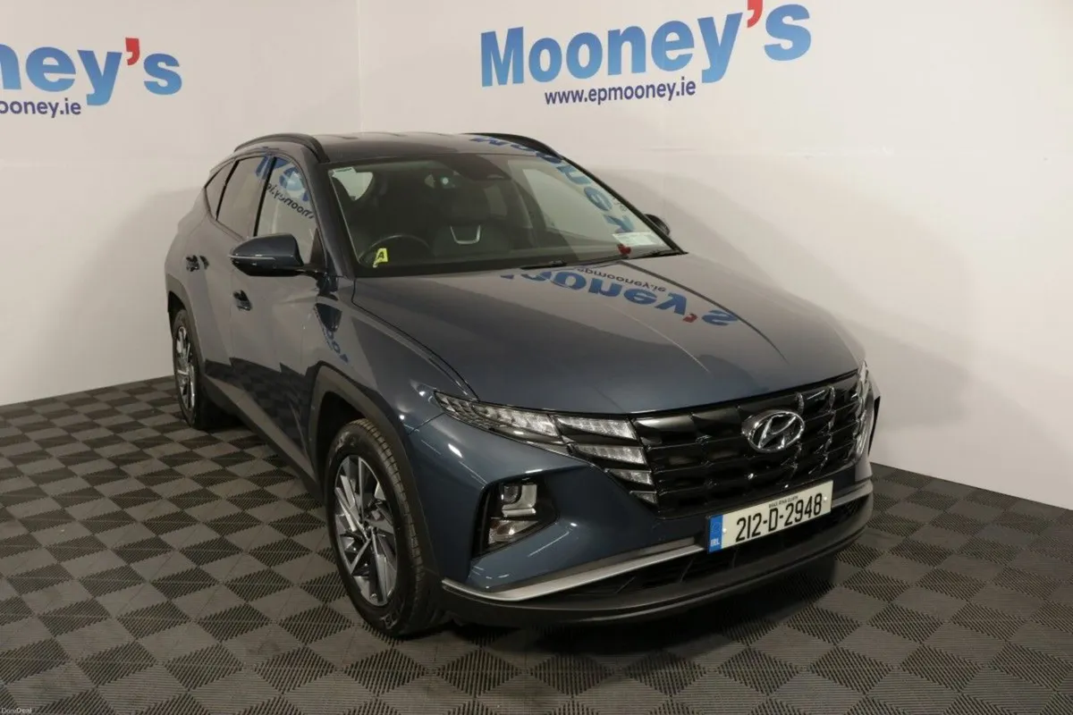 Hyundai Tucson EXECUTIVE 1.6L DIESEL SUV - Image 1