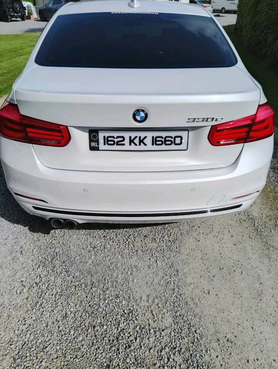 BMW 330e Sport Petrol Hybrid - Image 4
