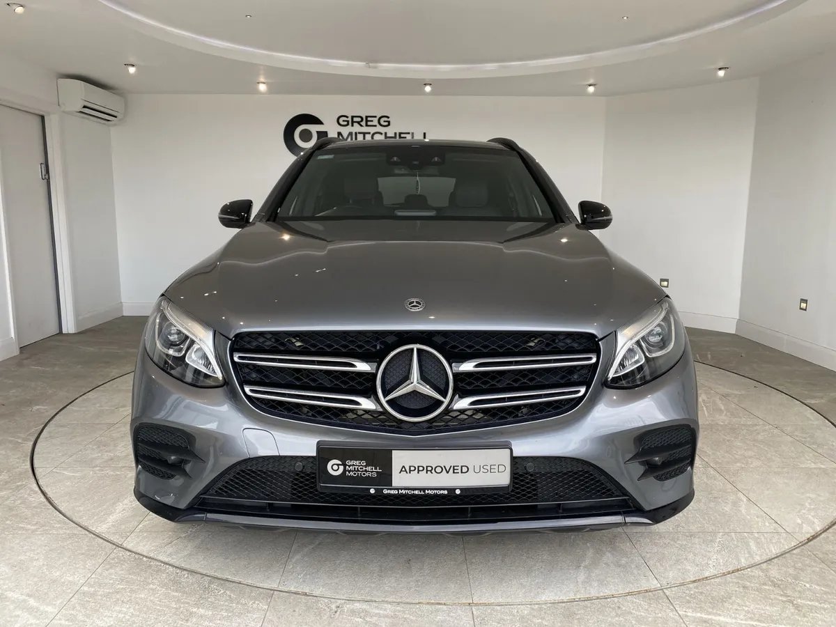 Mercedes-Benz 220 2019 - Image 2