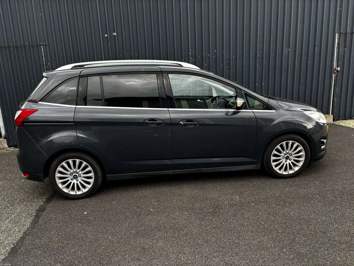 Ford Grand C-Max Titanium 7 seater - Image 4