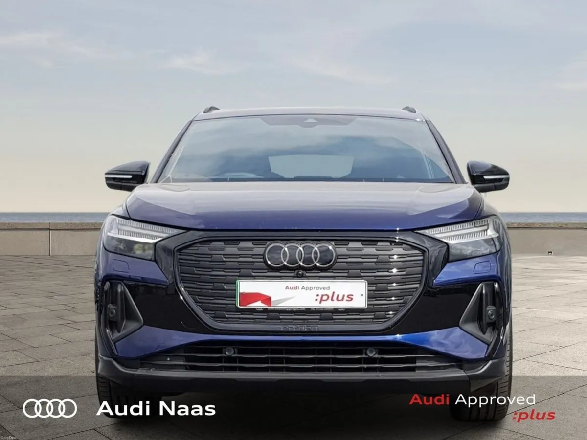 Audi Q4 e-tron Black Edition 40 S-Line - Image 2