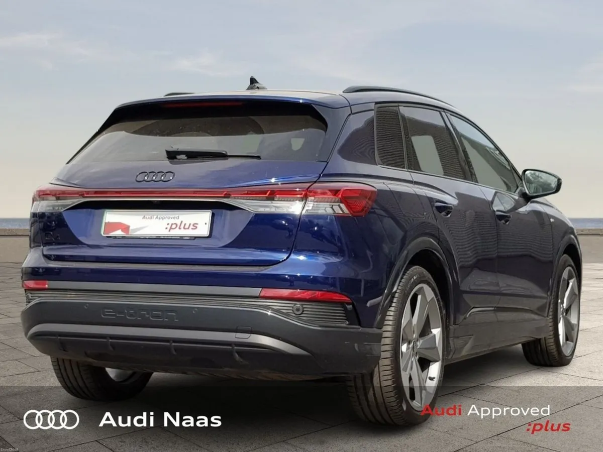 Audi Q4 e-tron 40 S-Line Black Edition - Image 6