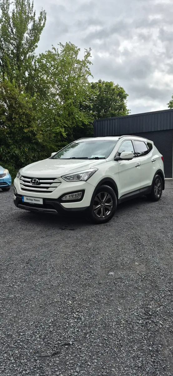 Hyundai Santa Fe 2015 - Image 3