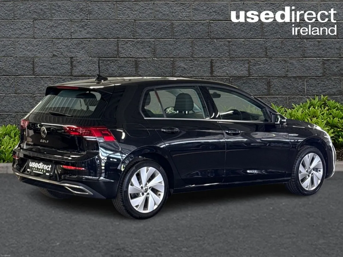 Volkswagen Golf 1.5 TSI 130HP Style - Image 2