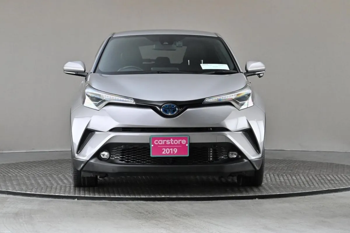 Toyota C-HR 1.8 HYBRID **REVERSE CAM**ANDROID CAR - Image 3