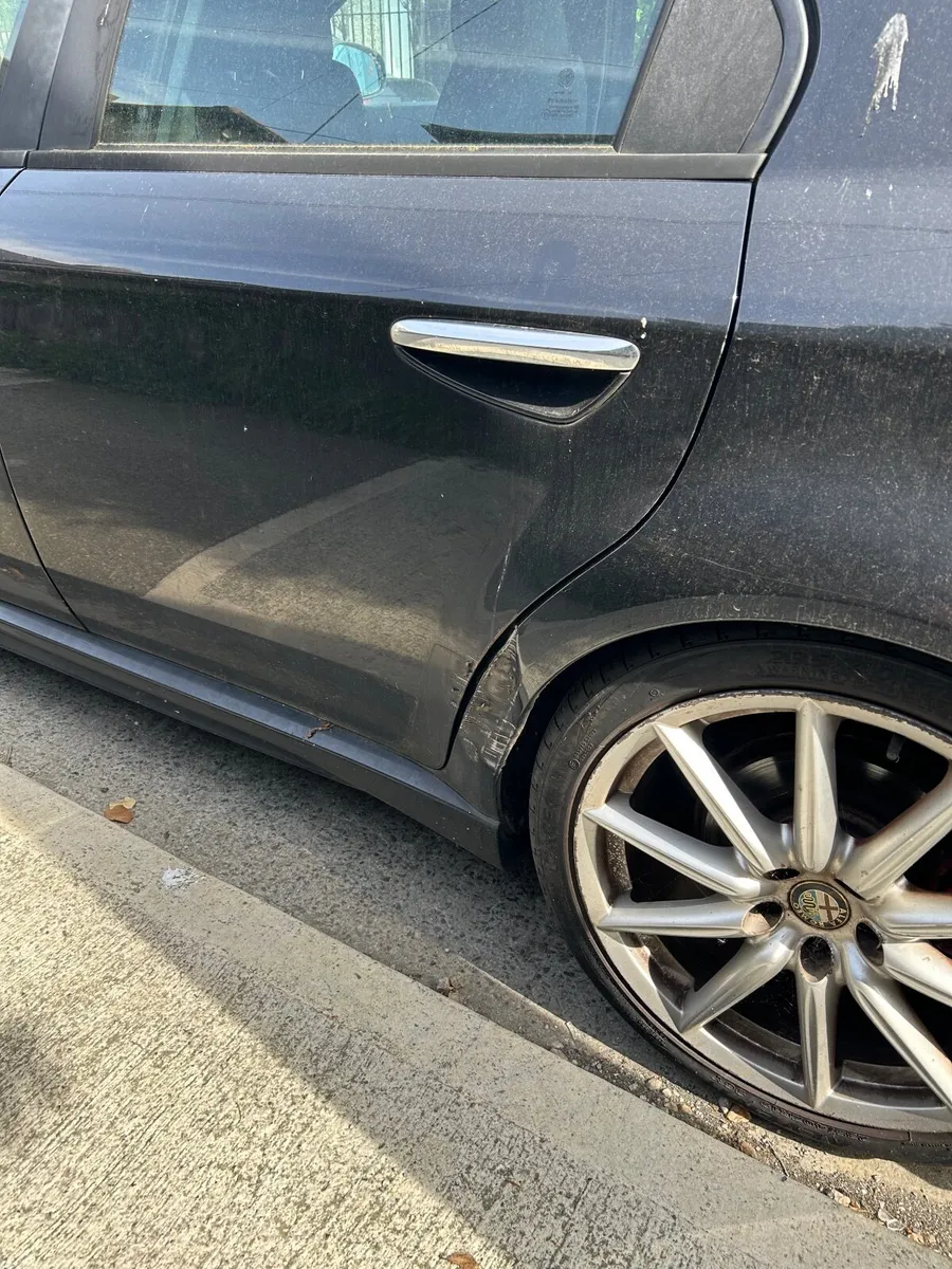 Alfa Romeo 159 TBi 2009 - Image 4